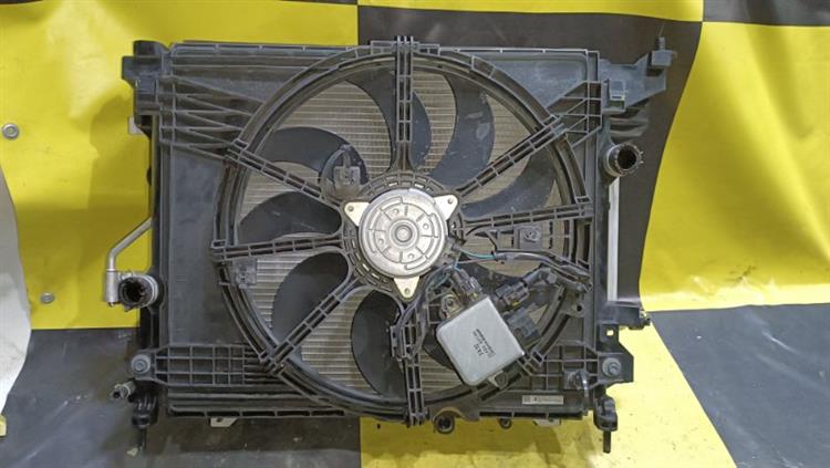 Радиатор основной Ниссан Нот в Чистополе 105188