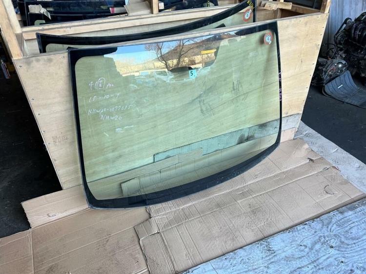 Лобовое стекло Тойота Приус в Чистополе 236521